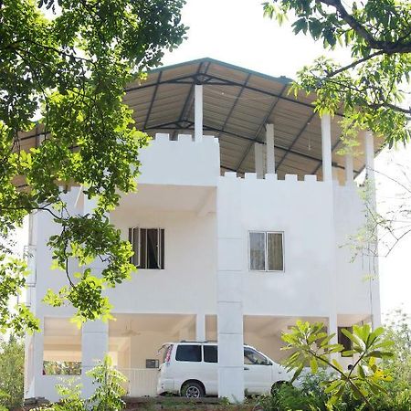 Wasgamu Safari Lodge Wasgamuwa Exterior photo